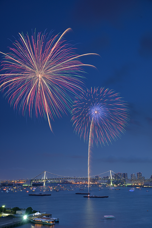 2015年8月　東京都　東京湾大華火祭
